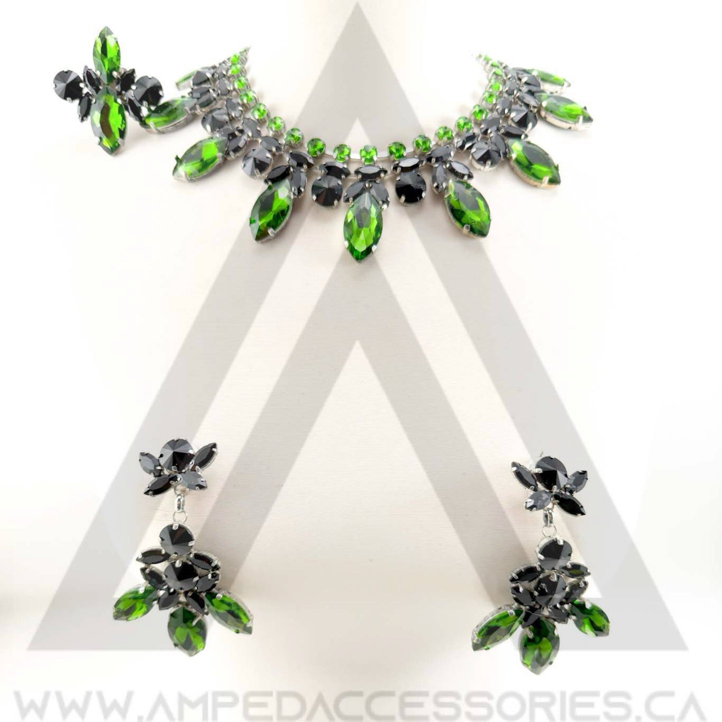 Green Necklace Sets