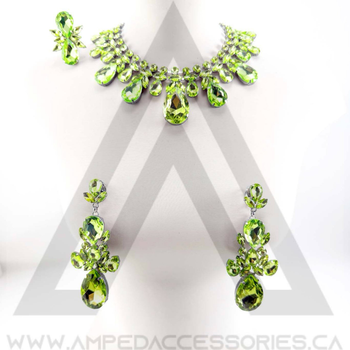 Green Necklace Sets