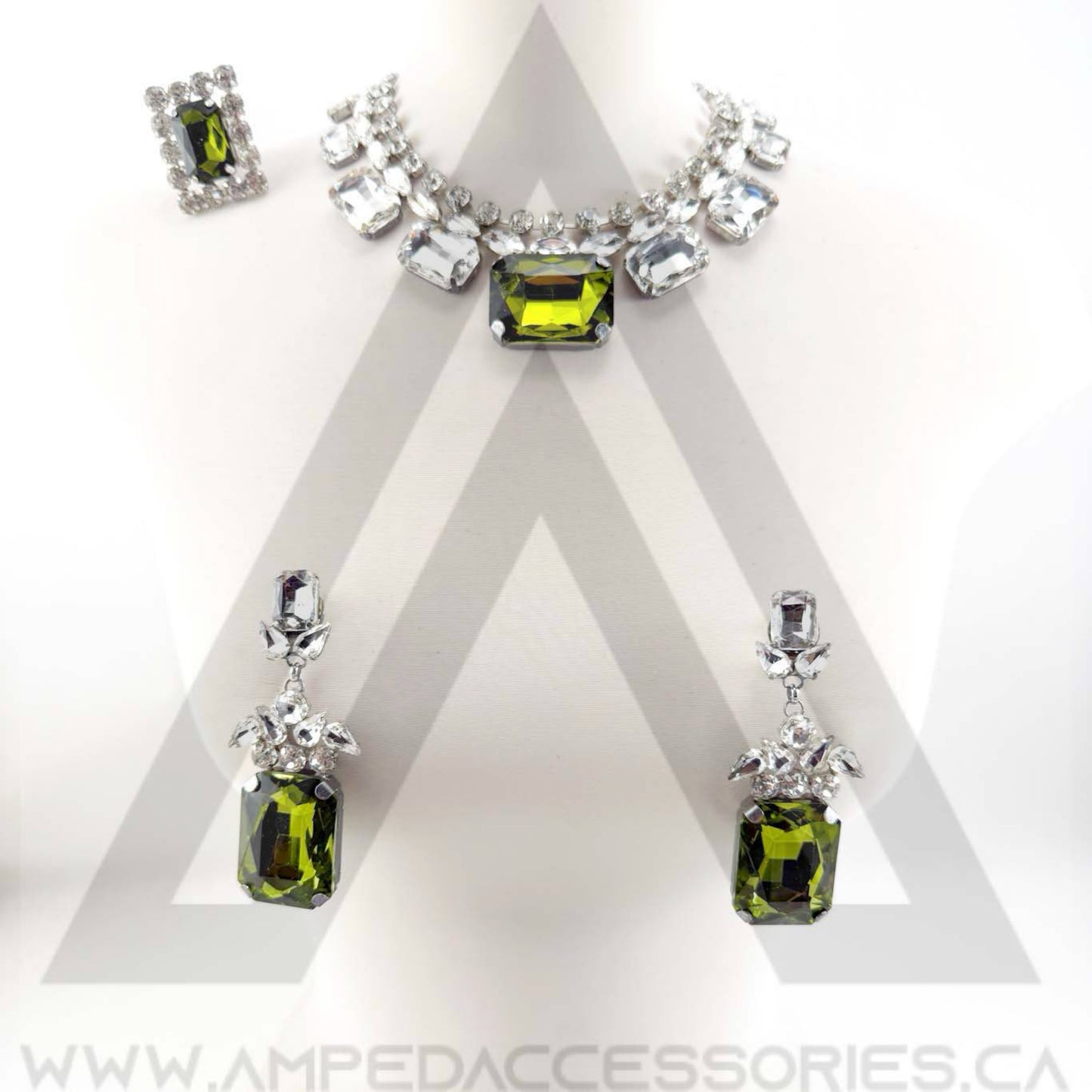 Green Necklace Sets