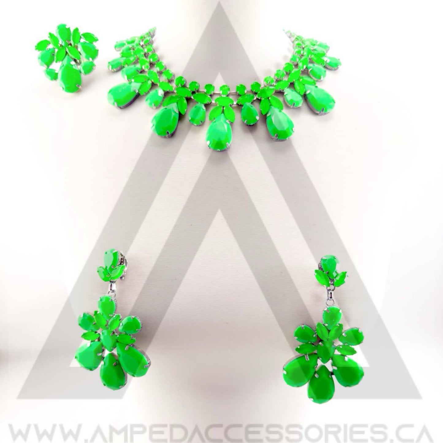 Green Necklace Sets