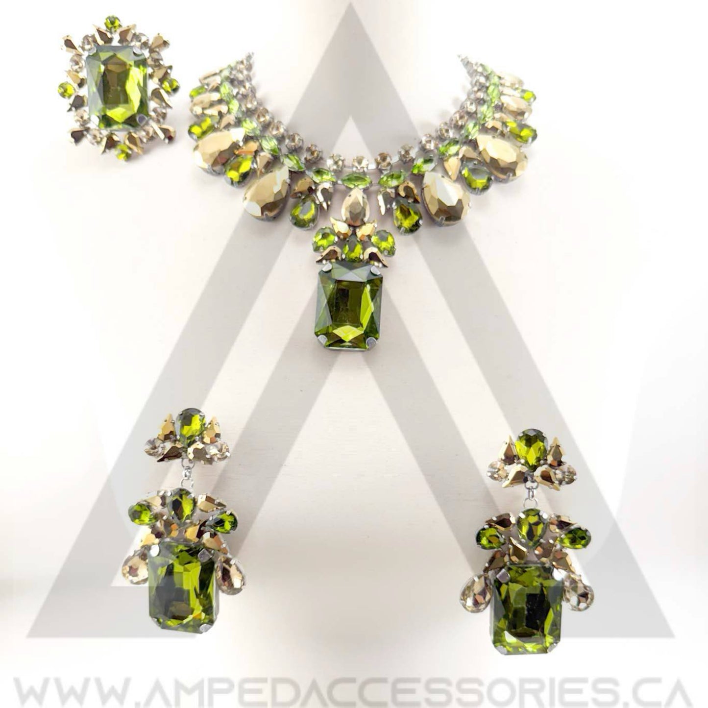 Green Necklace Sets