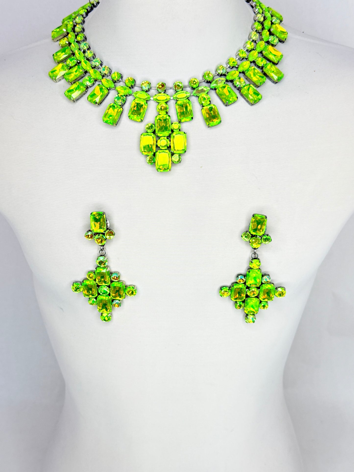 Acid Necklace Set