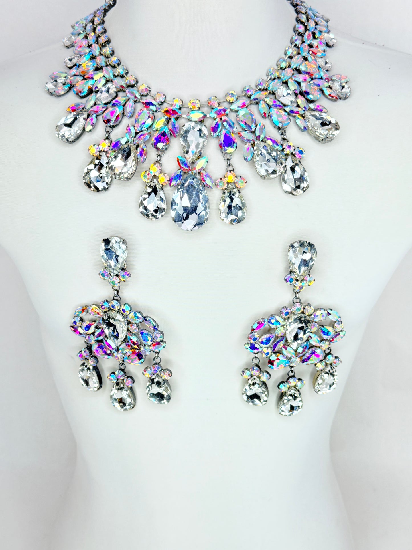 AB & Clear Necklace Set