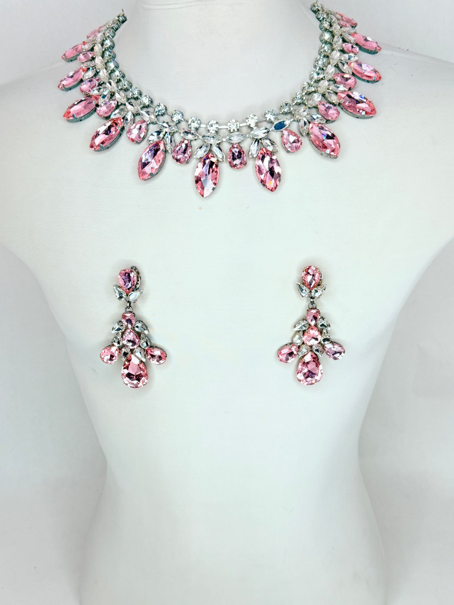 Light Pink & Clear Necklace Set