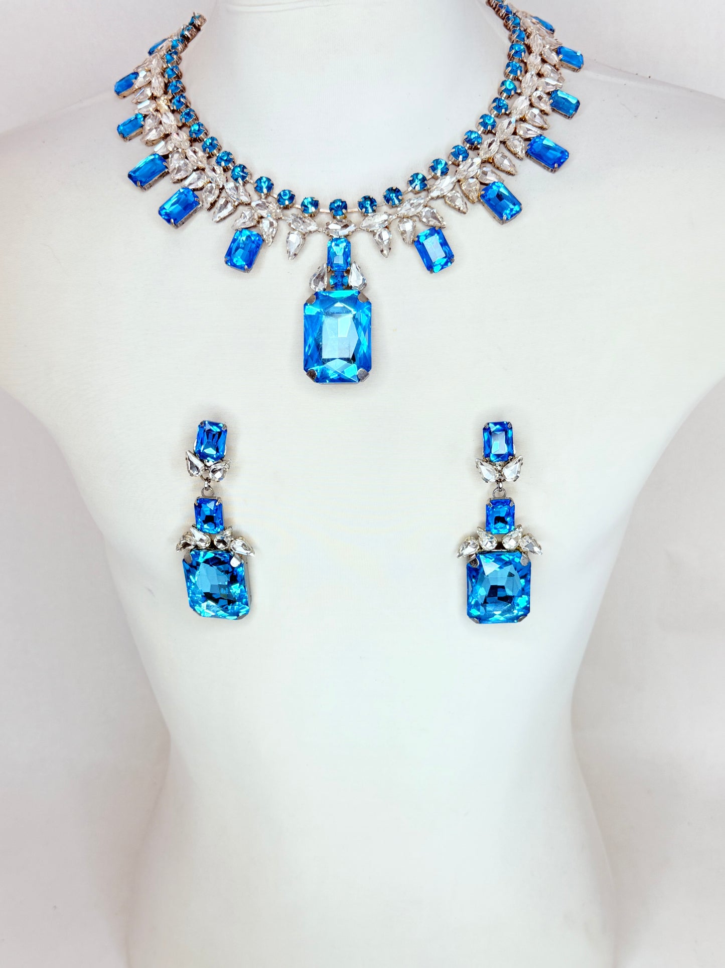 Aqua & Clear Necklace Set