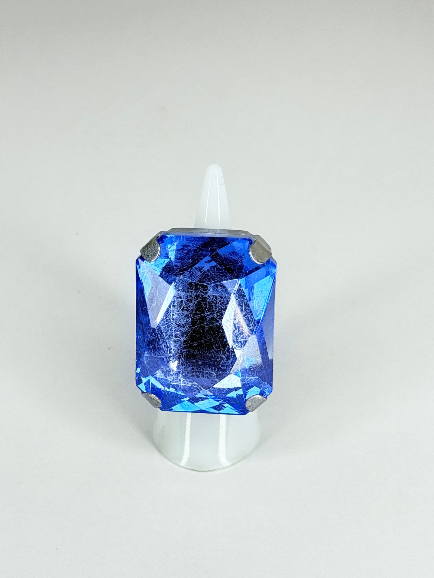 Sapphire Blue Ring