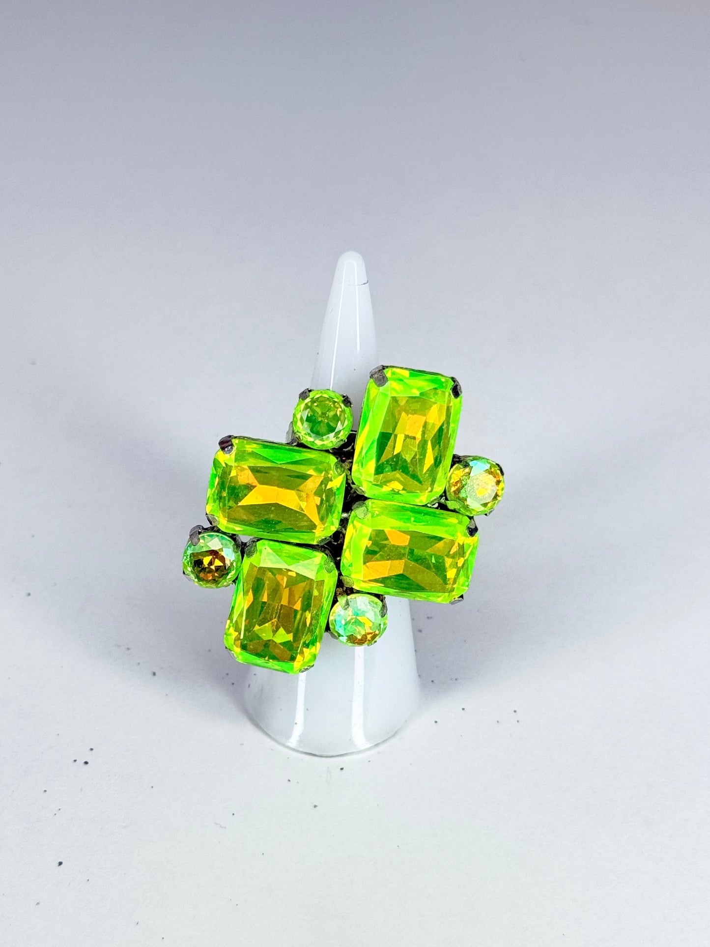 Acid Ring