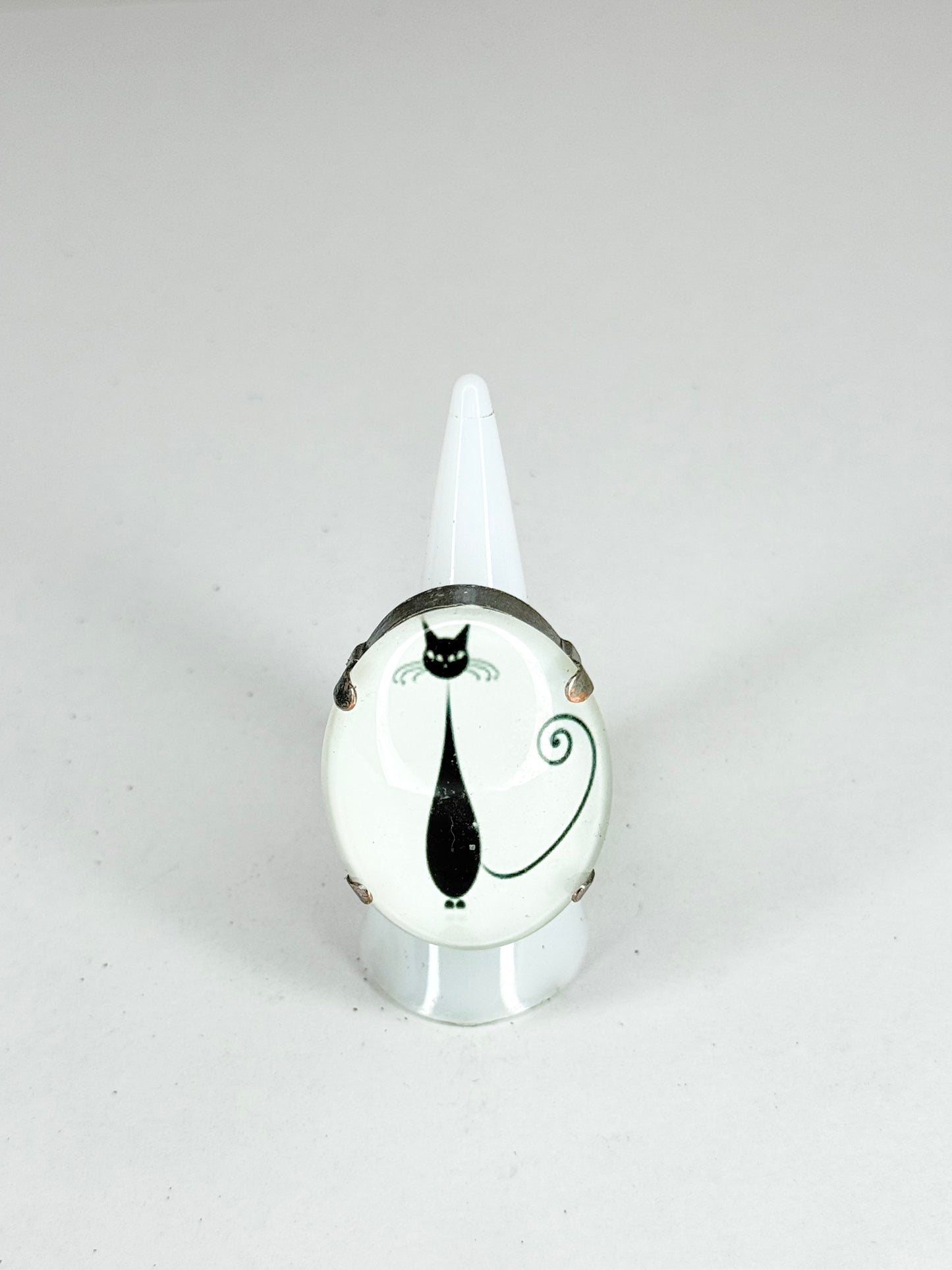 Black & White Cat Ring