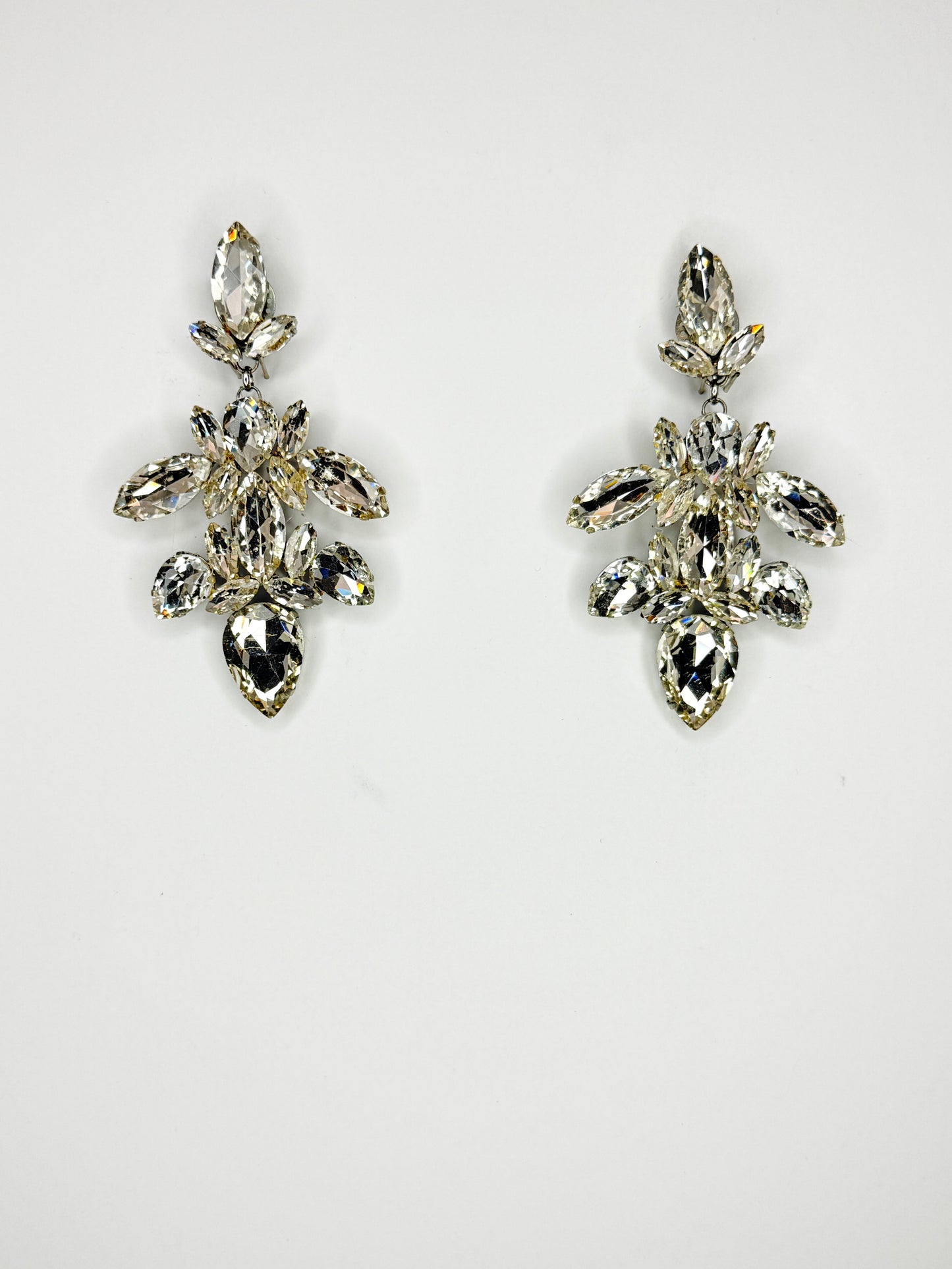 Clear Earrings - Medium Size