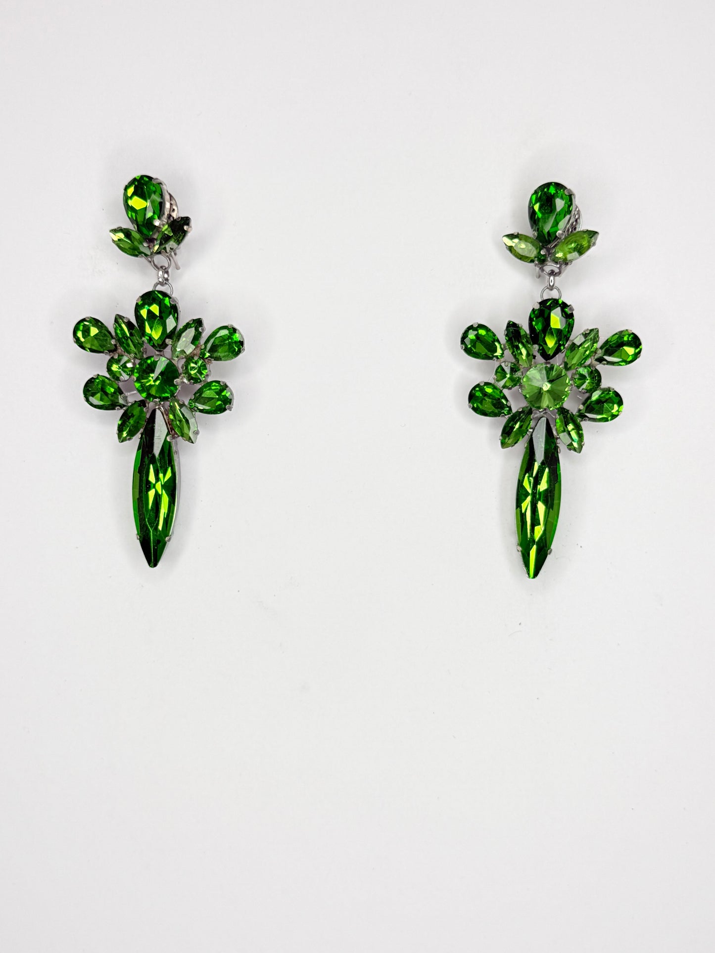 Emerald Green Earrings - Medium Size