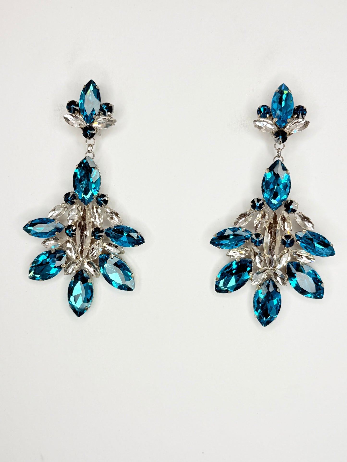 Aqua & Clear Earrings - Medium Size