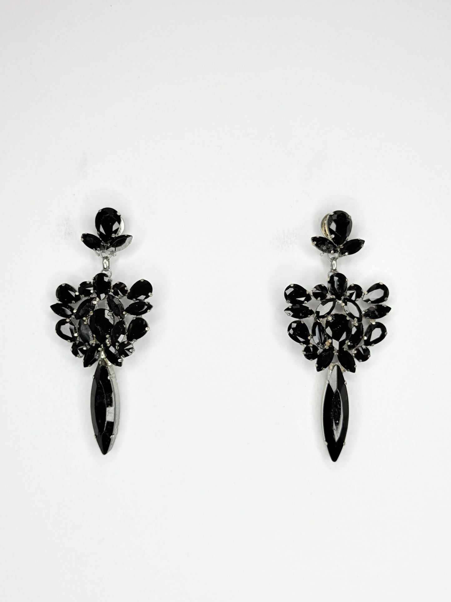 Black Earrings - Medium Size