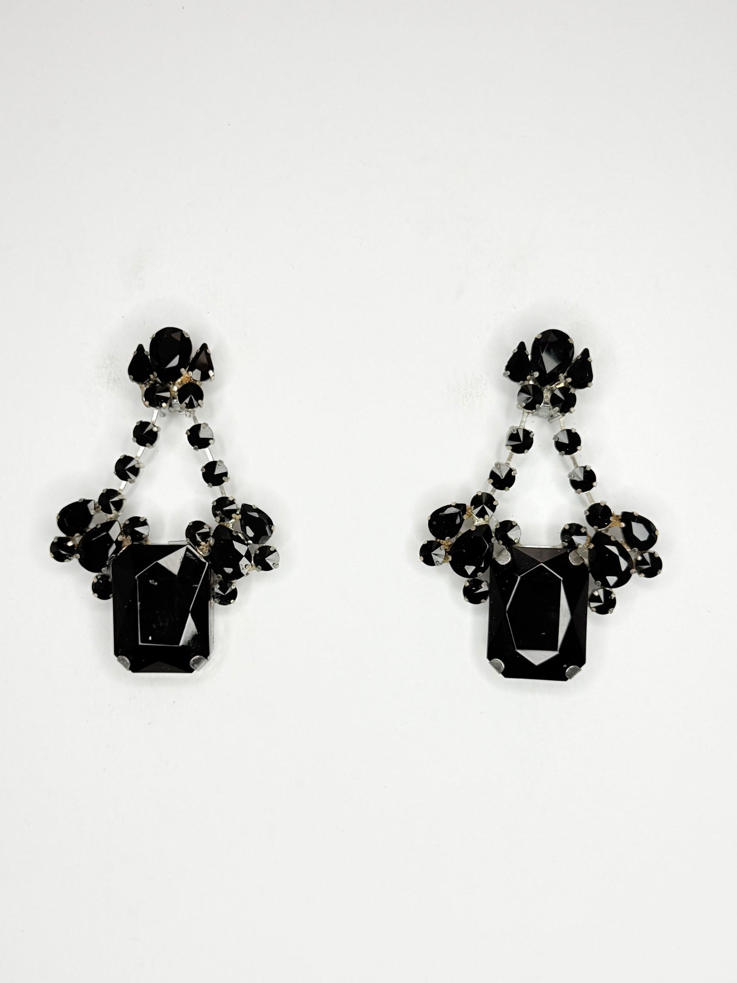 Black Earrings - Medium Size