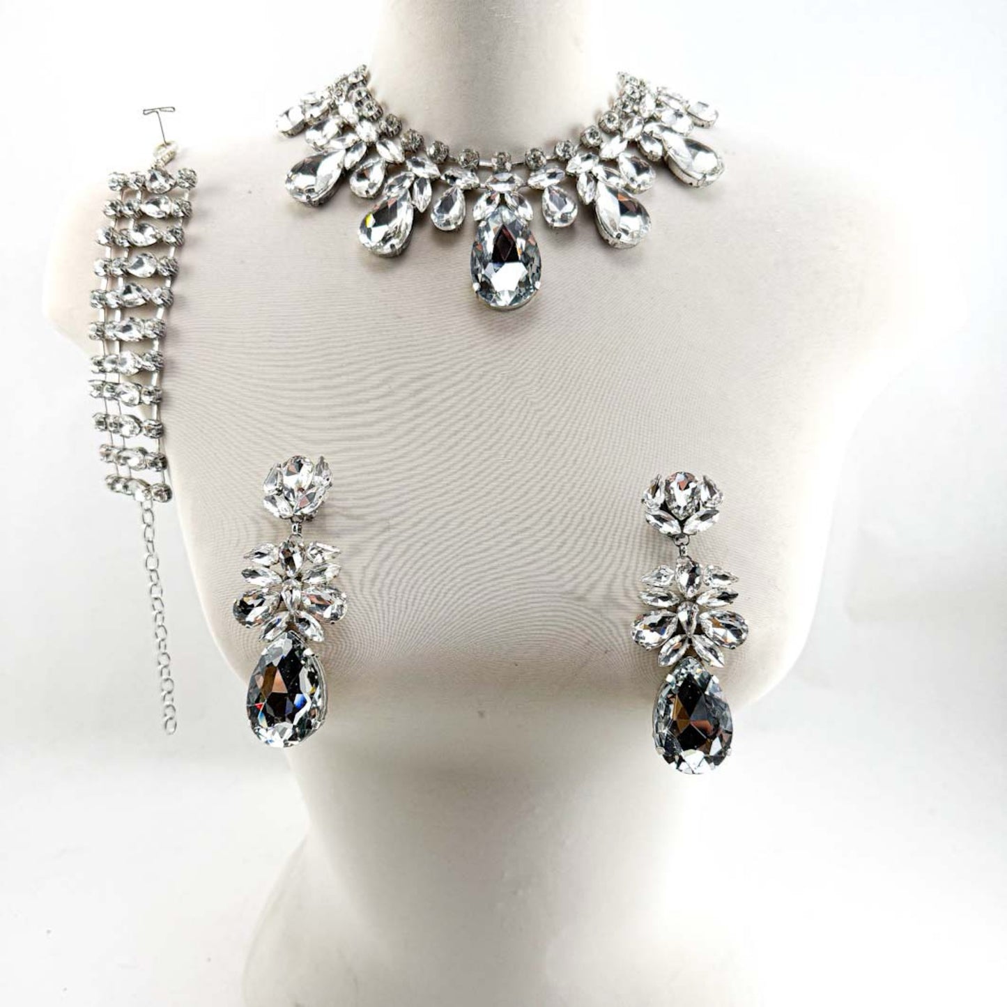 Clear Crown & Necklace Set