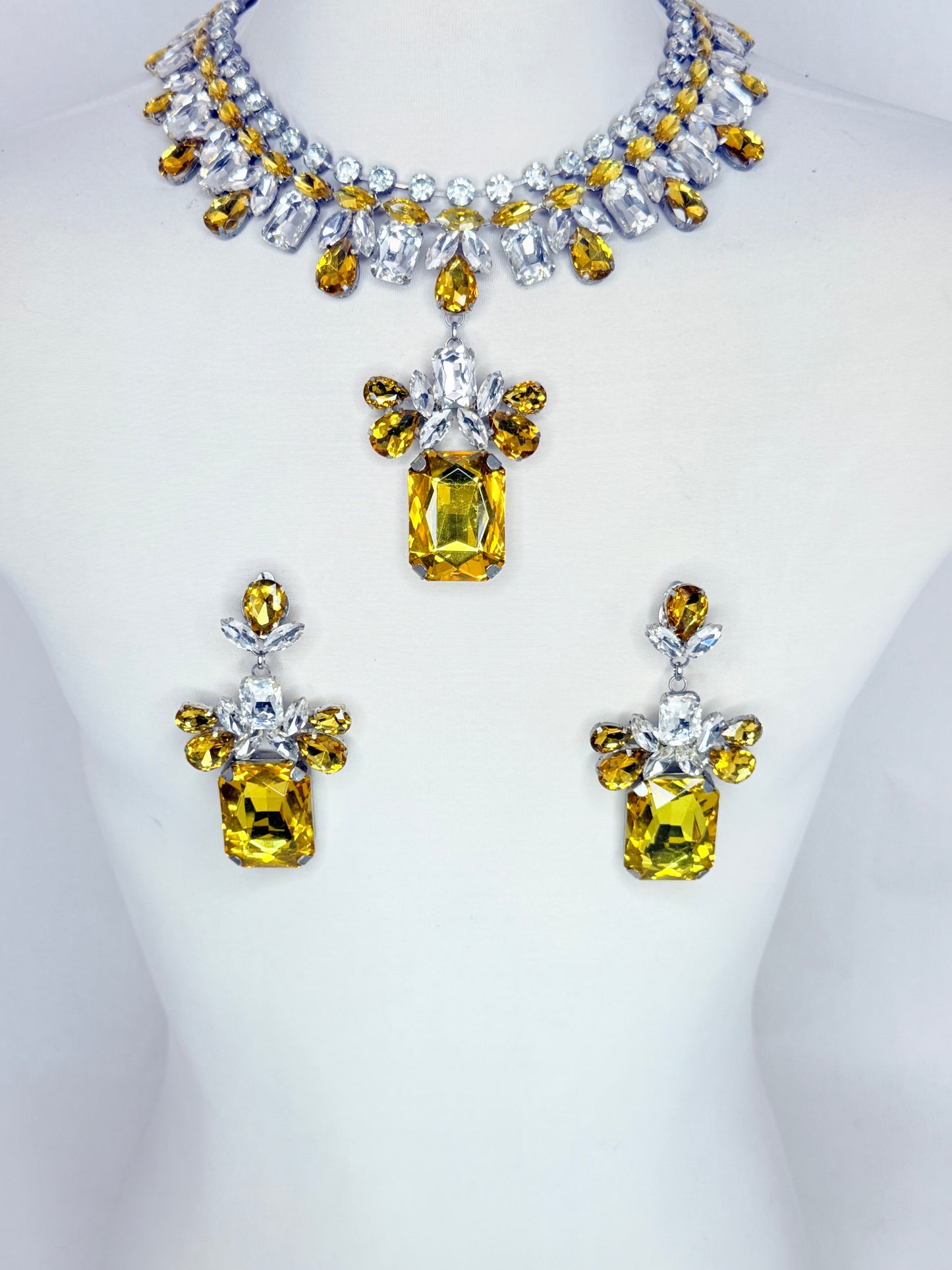 Topaz & Clear Necklace Set