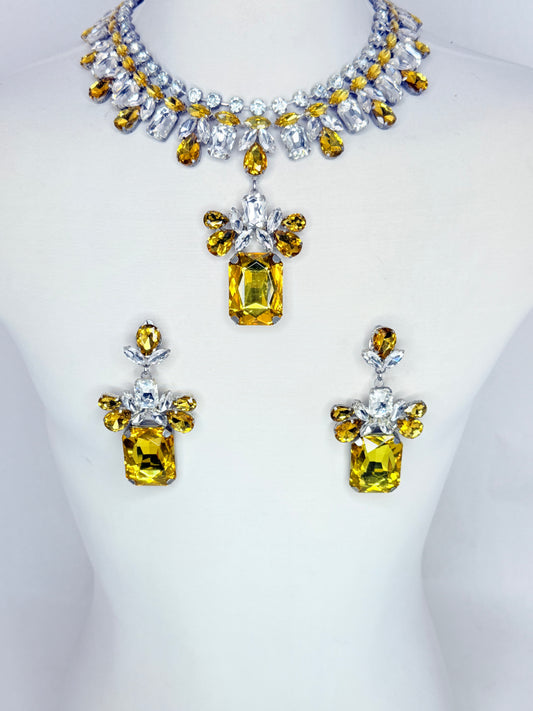 Topaz & Clear Necklace Set