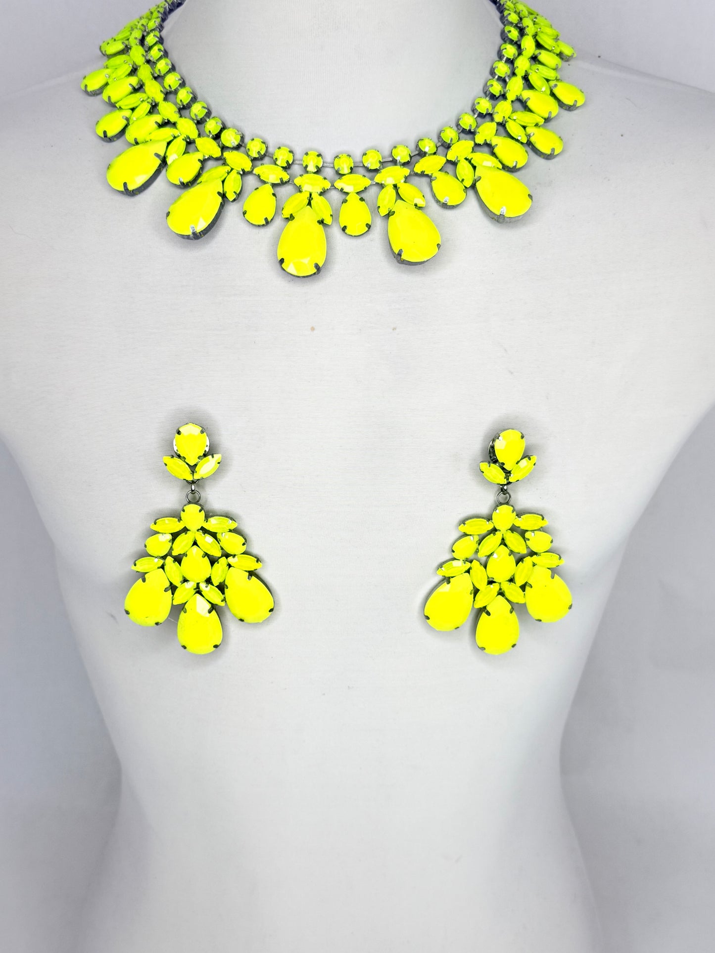 Neon Yellow Necklace Set