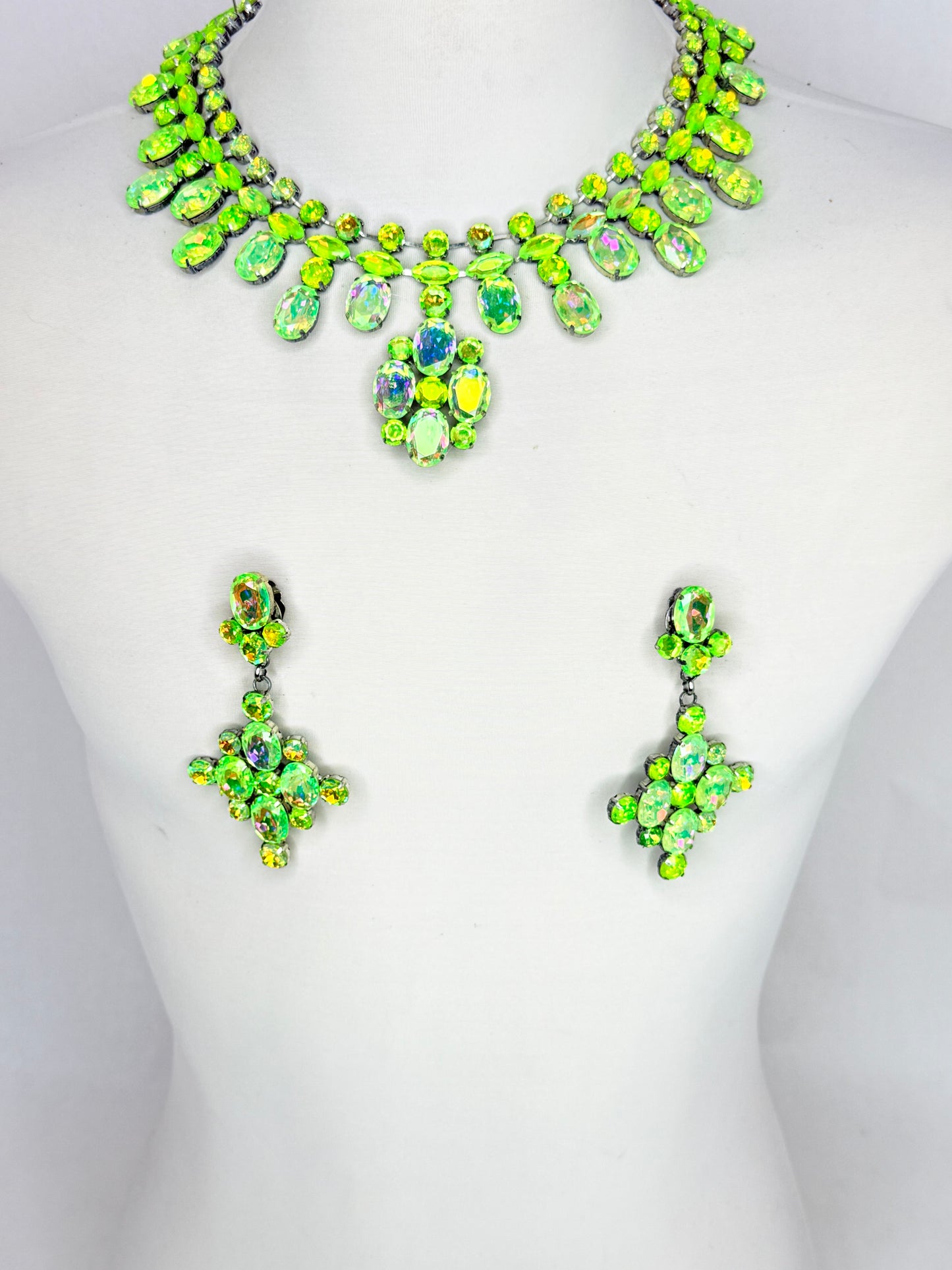 Acid Necklace Set