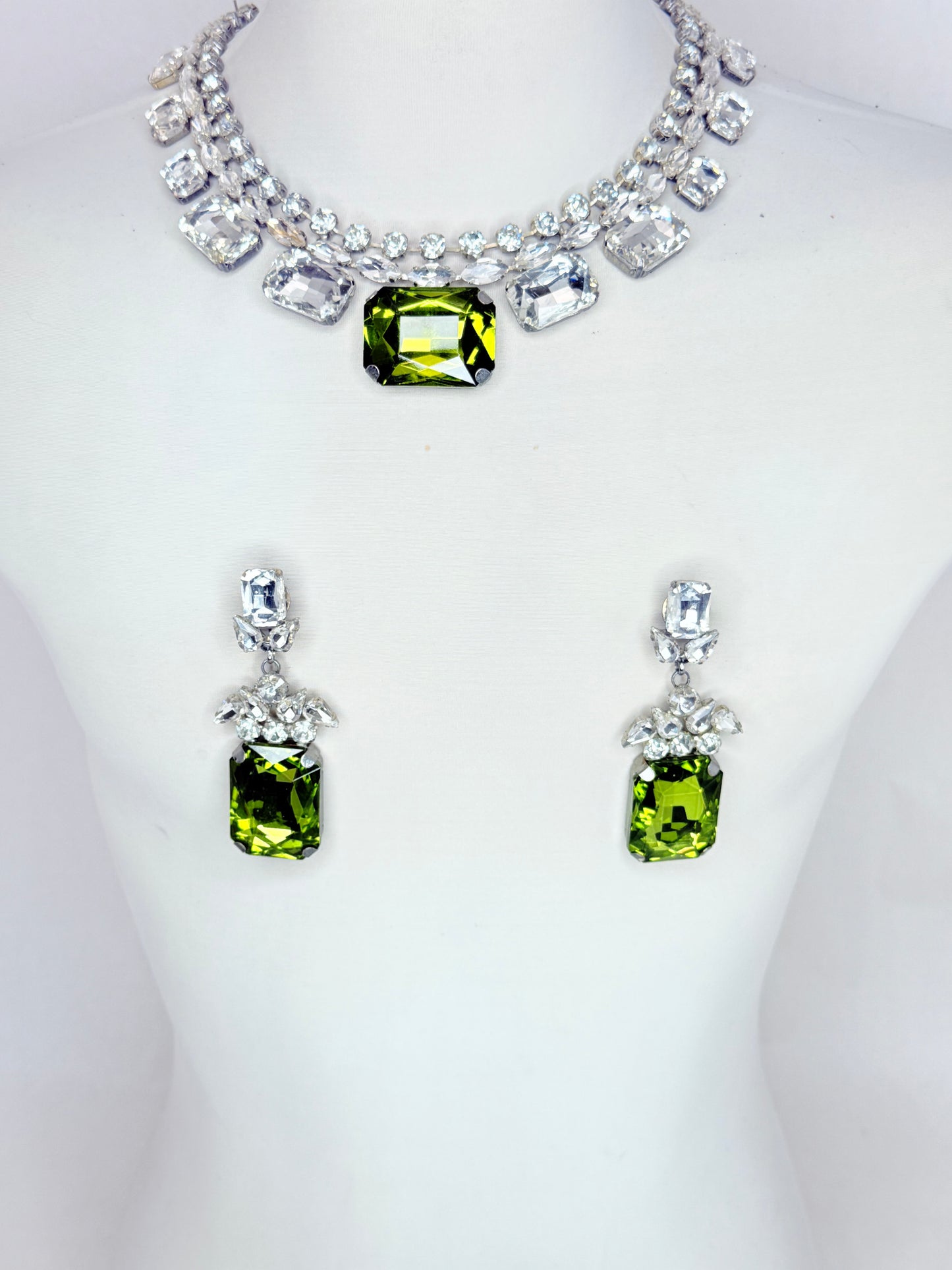 Olive Green & Clear Necklace Set