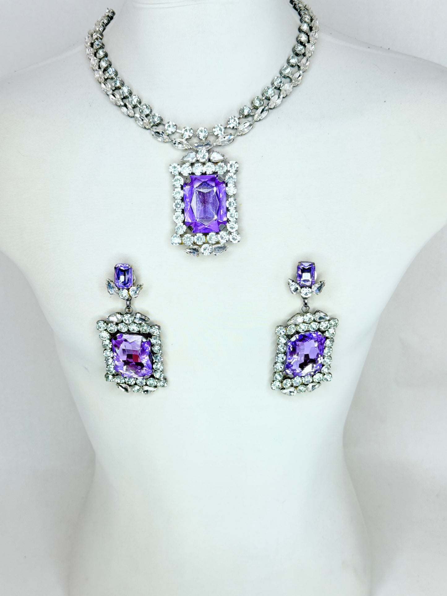 Light Purple & Clear Necklace Set