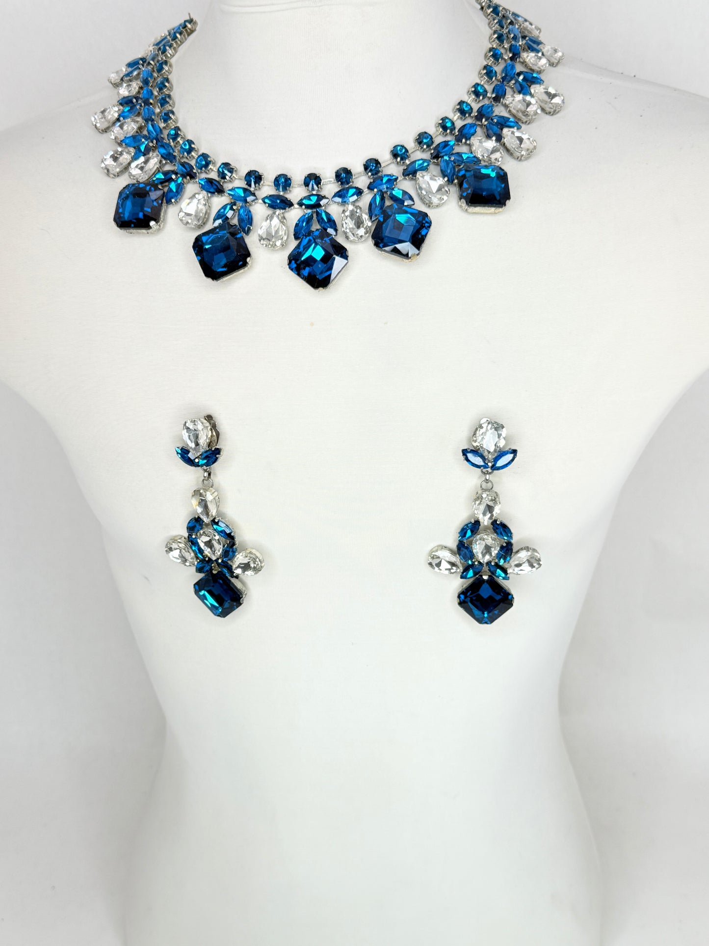Blue Zircon & Clear Necklace Set