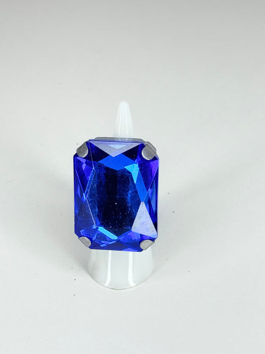 Sapphire Blue Ring