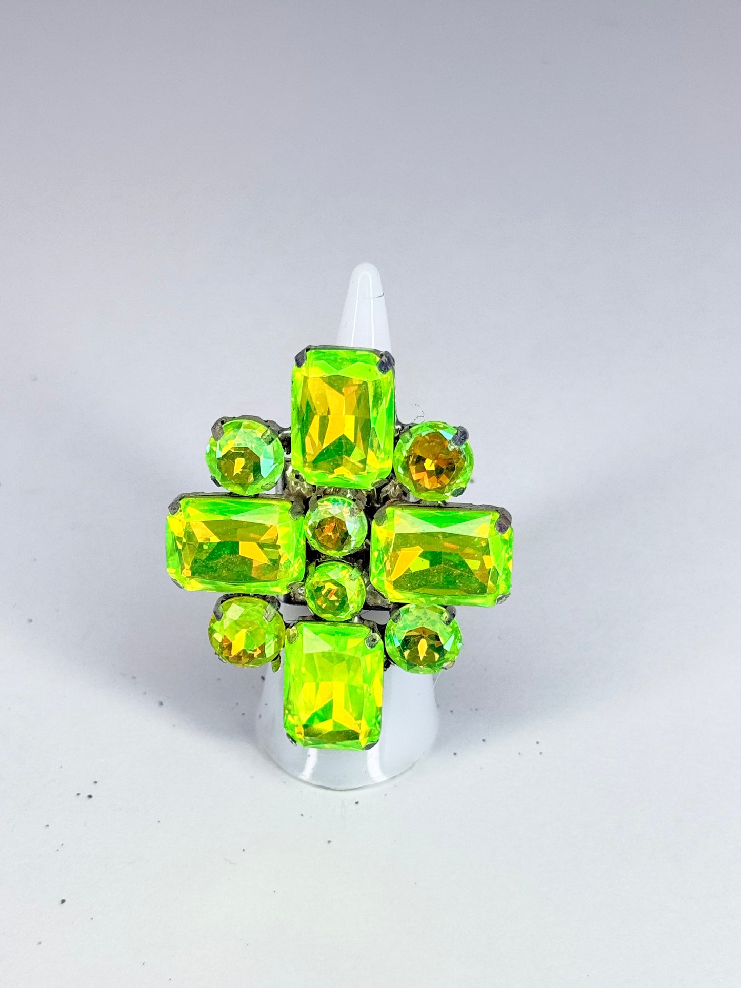 Acid Ring