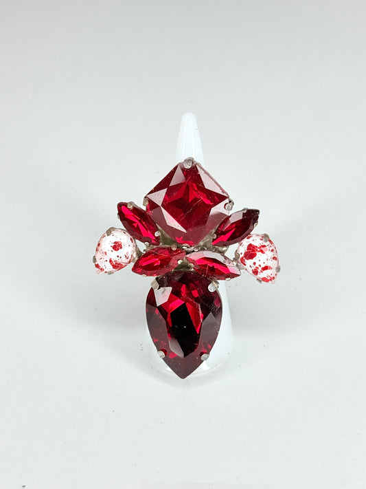 Red & Eggshell Ring