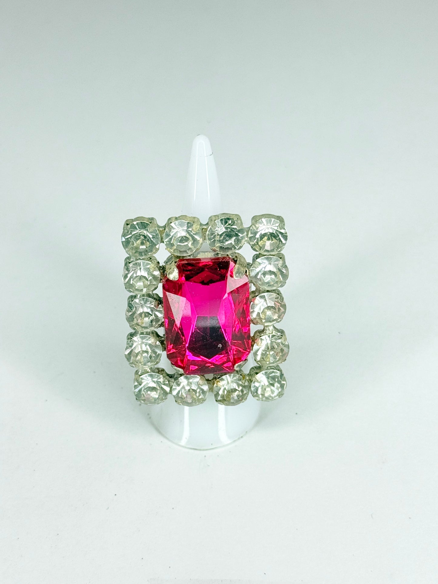 Fuchsia & Clear Ring