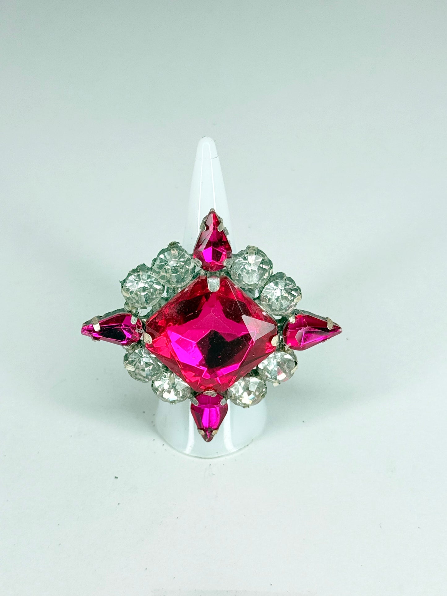 Fuchsia & Clear Ring