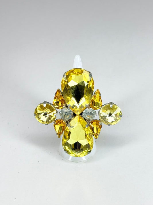 Light Yellow & Clear Ring