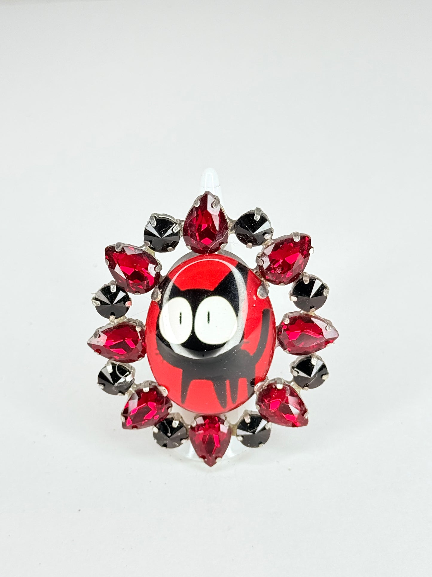 Red Cat Ring