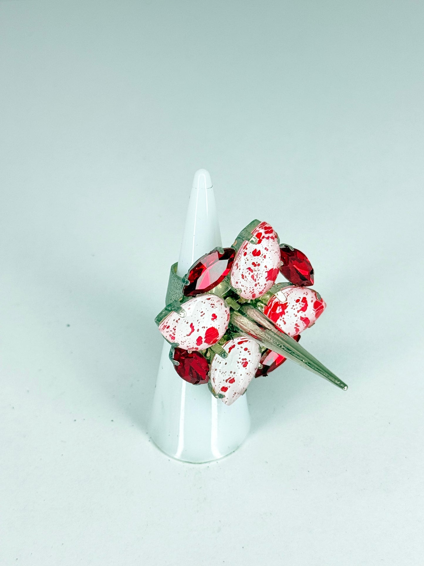 Red & Eggshell Spike Ring