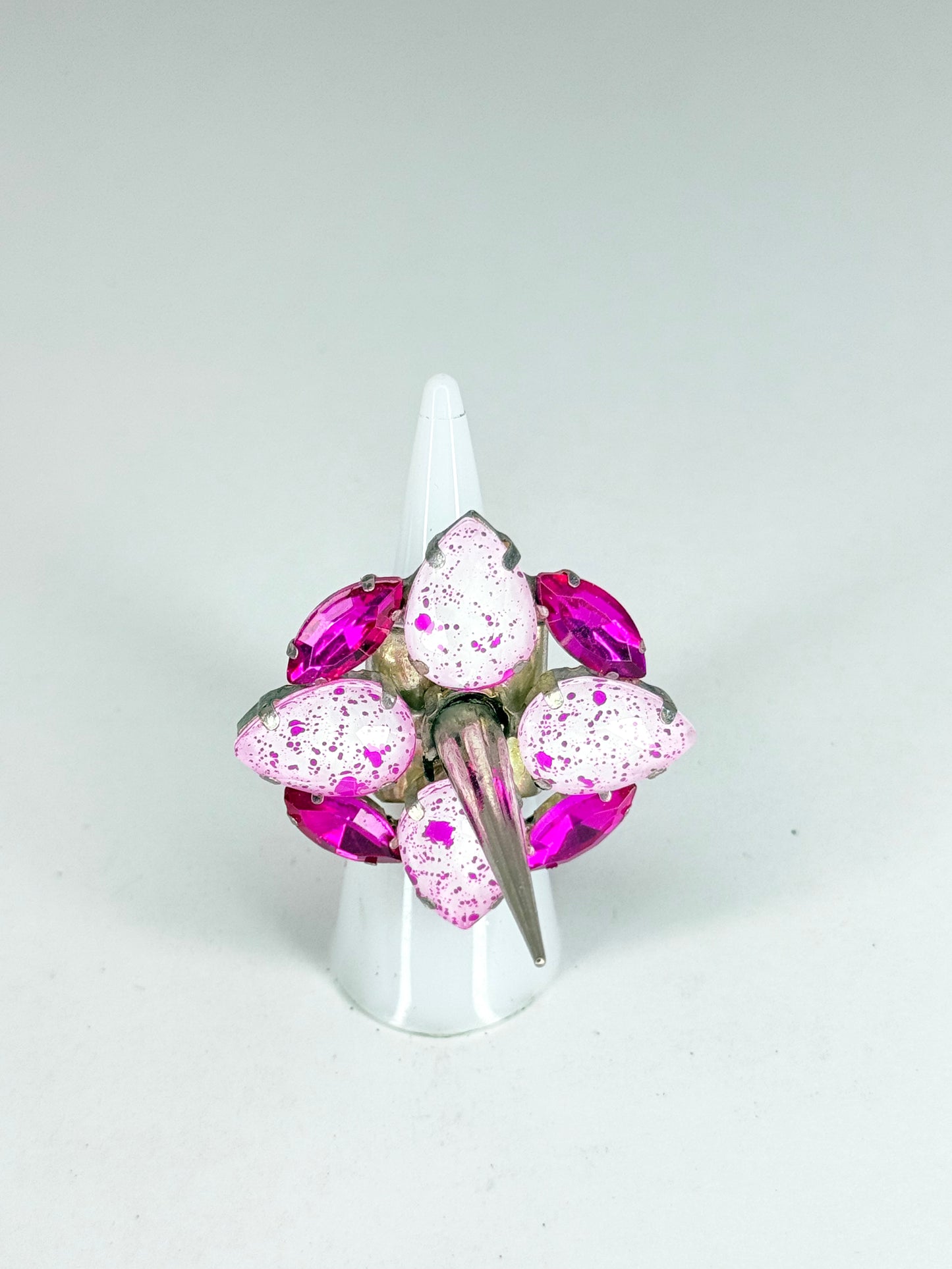 Fuchsia & Eggshell Spike Ring