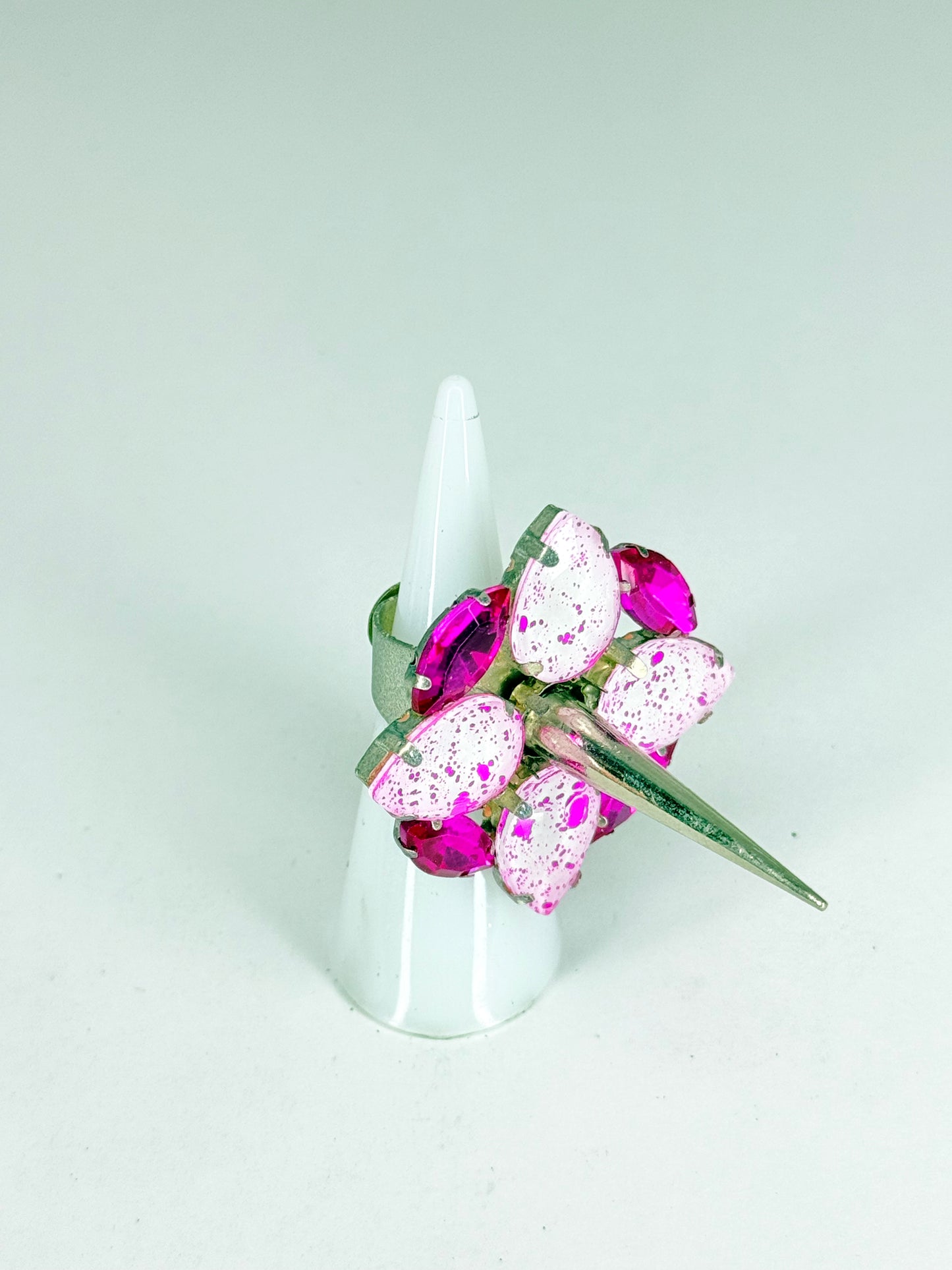Fuchsia & Eggshell Spike Ring