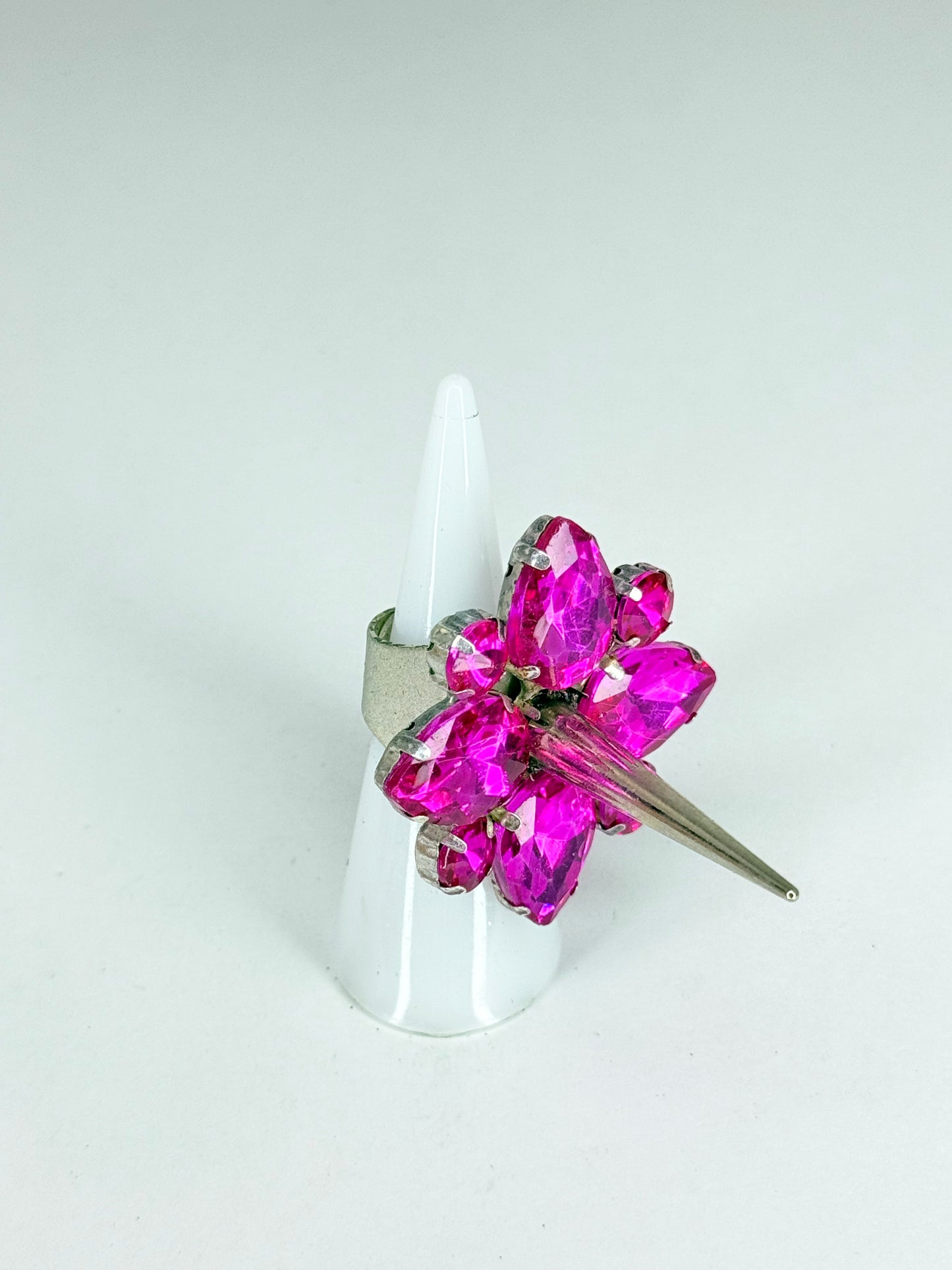 Fuchsia Spike Ring