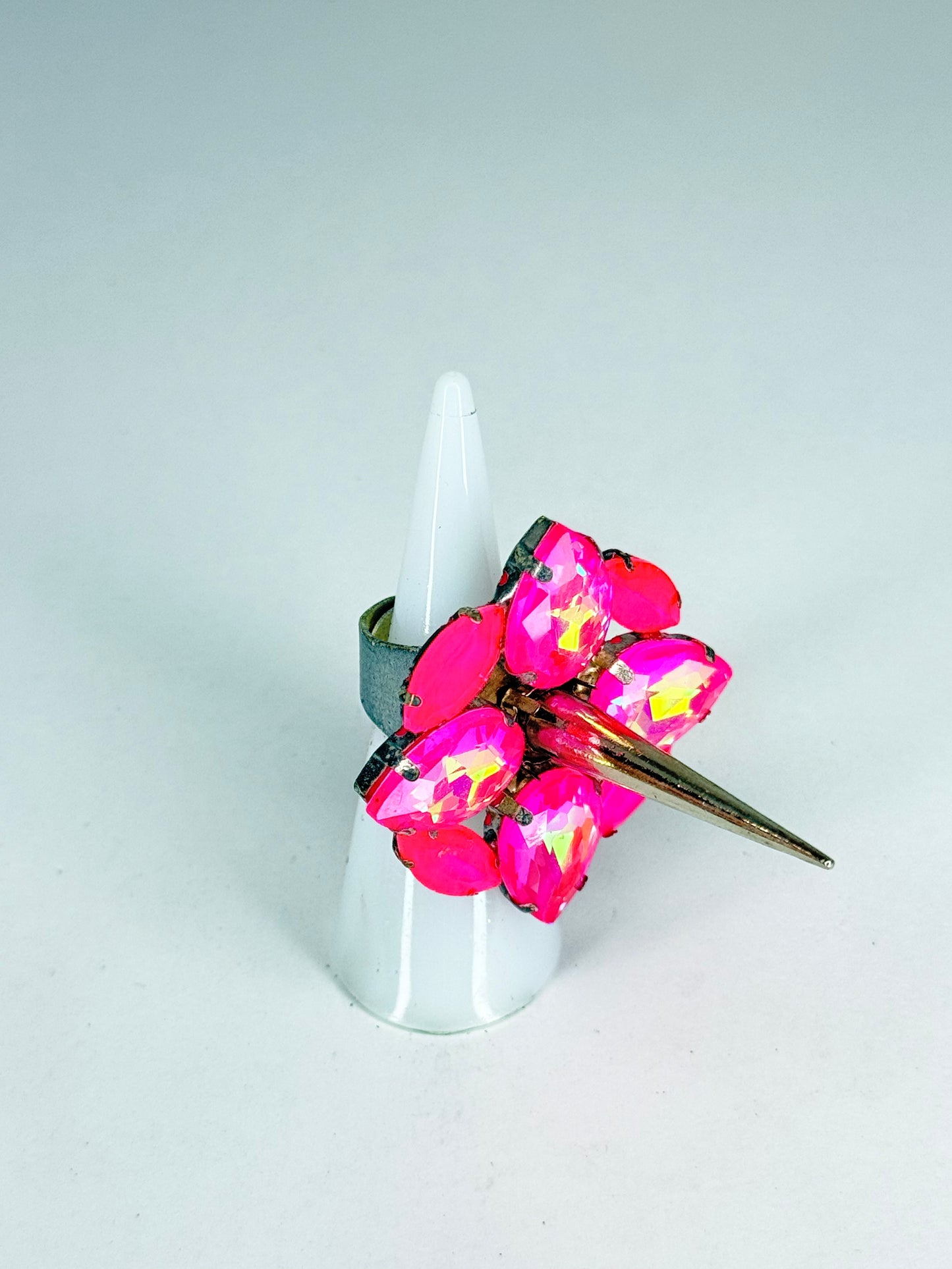 Neon Mocha Pink AB Spike Ring