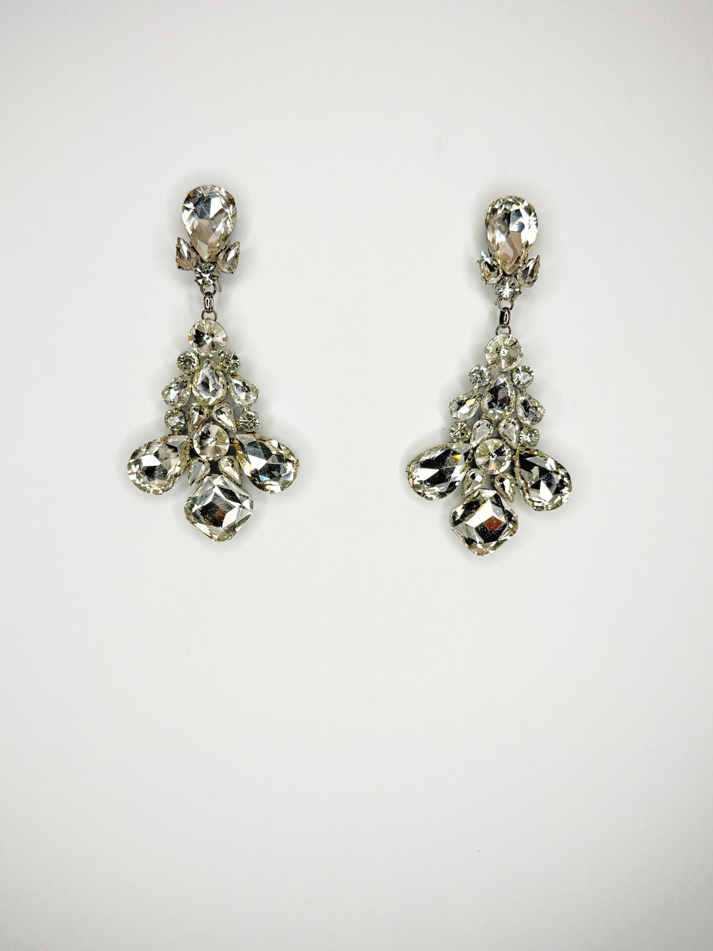 Clear Earrings - Medium Size