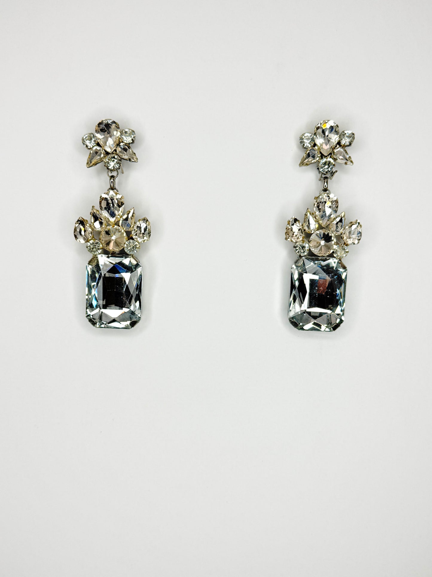 Clear Earrings - Medium Size