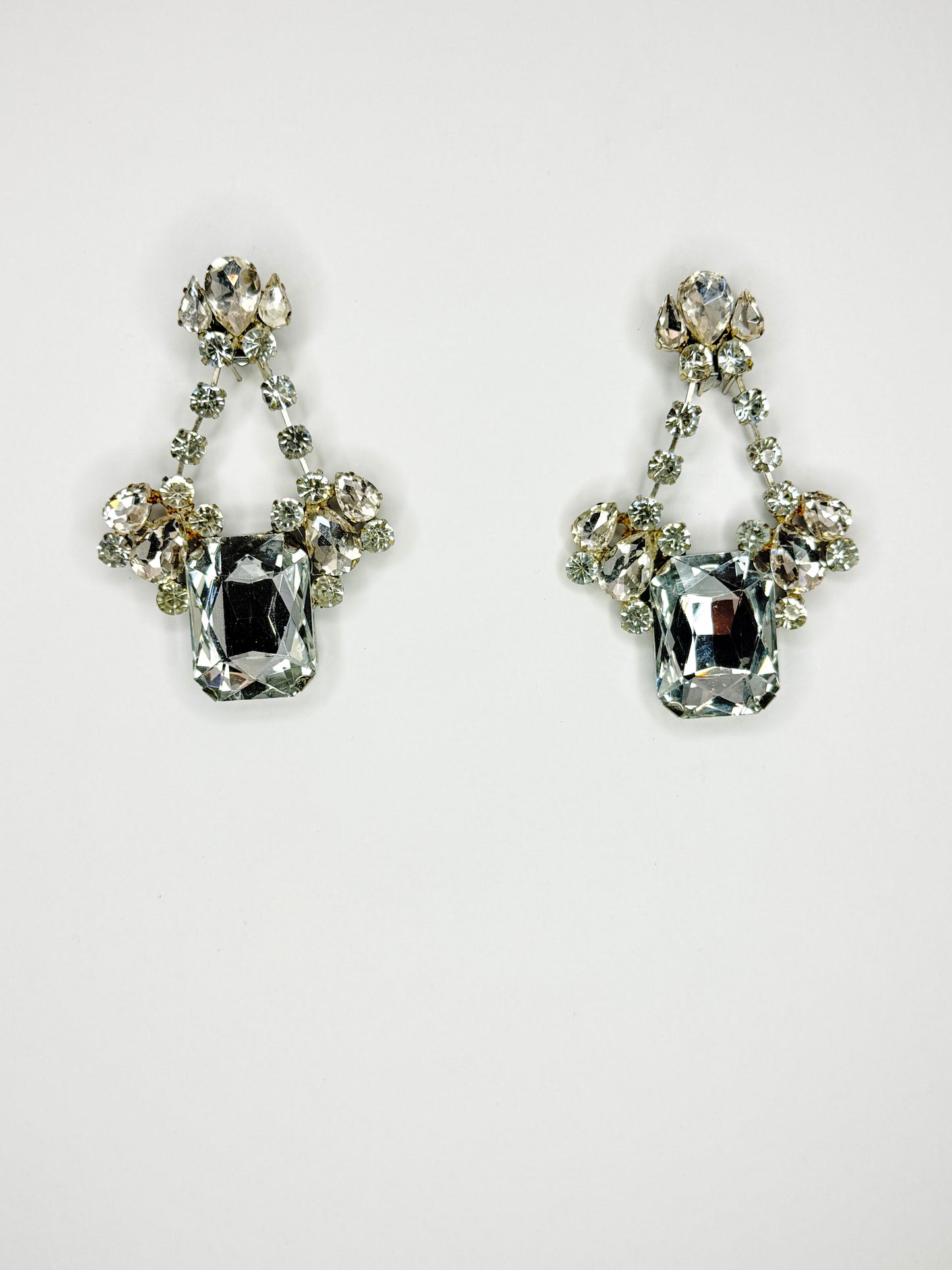 Clear Earrings - Medium Size
