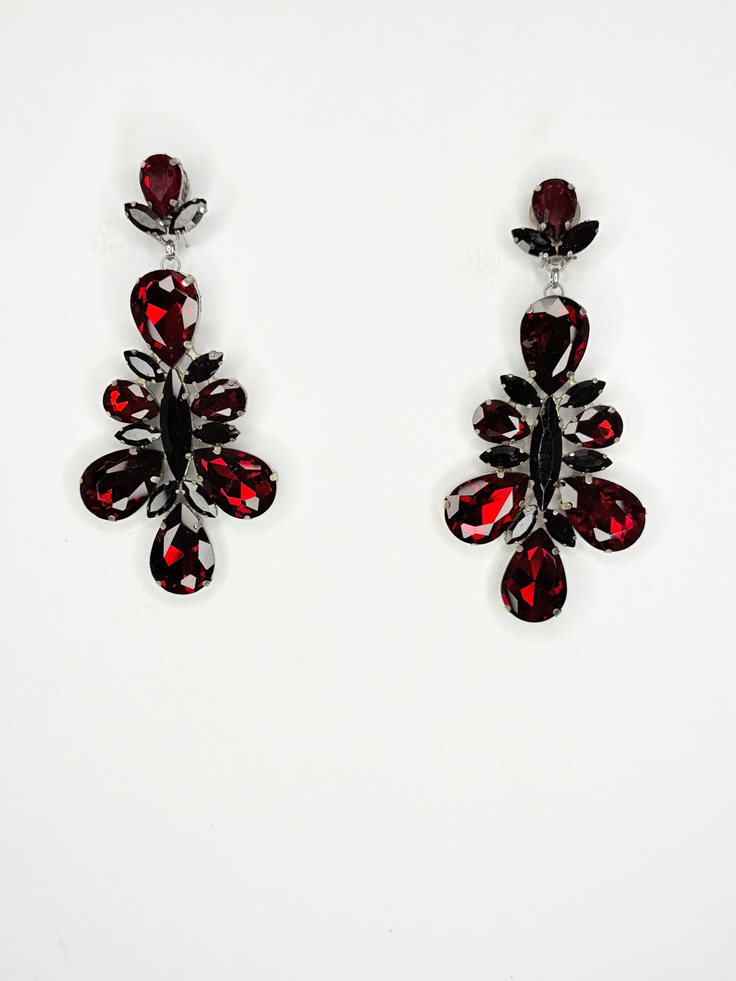 Red & Black Earrings - Medium Size