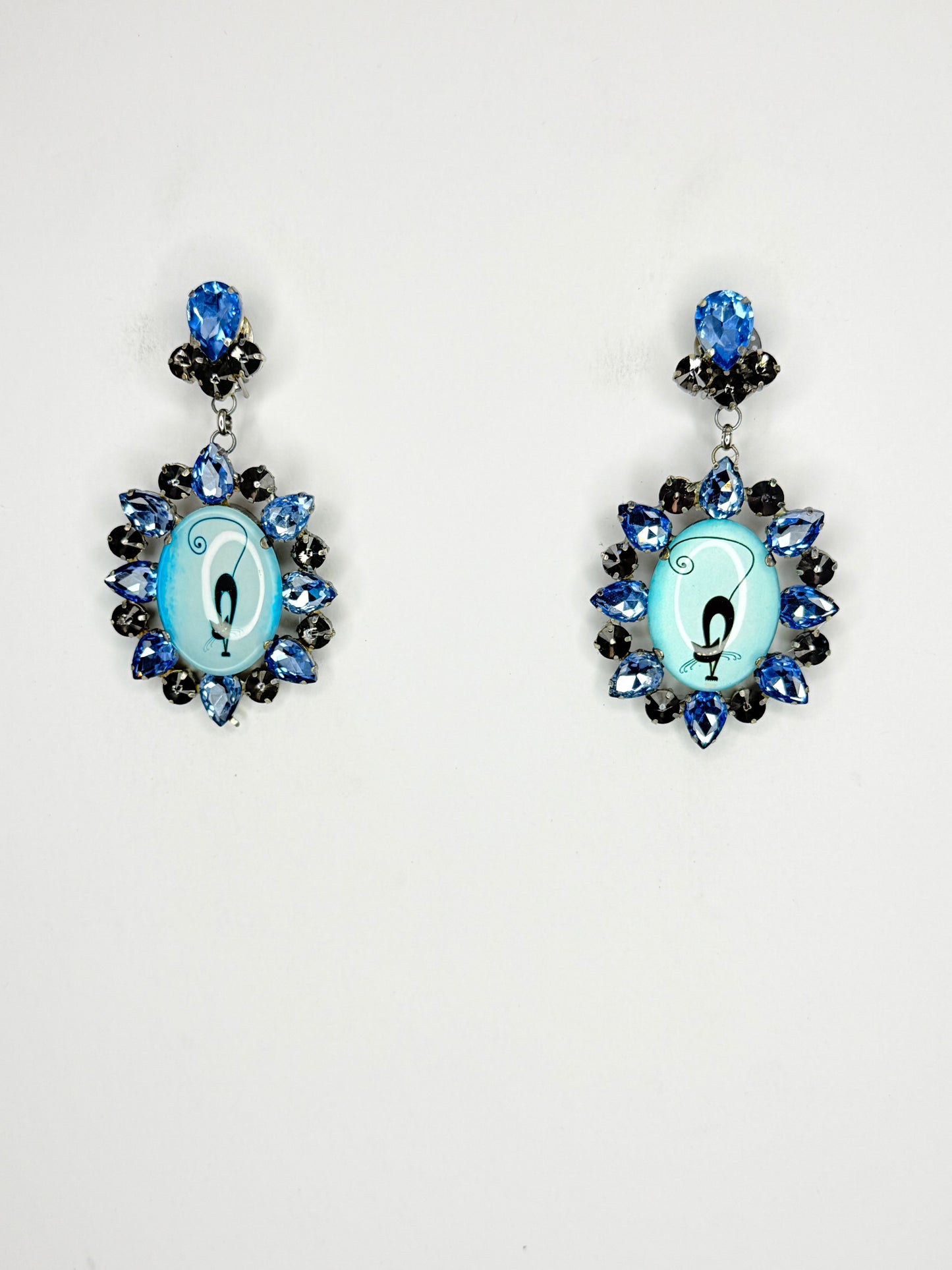 Light Blue Cat Cameo Earrings - Medium Size