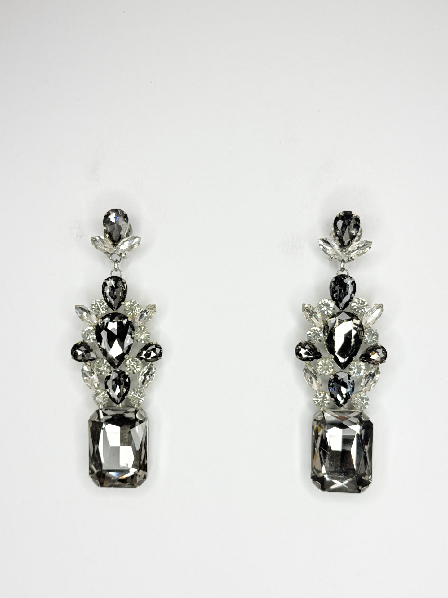 Grey & Clear Earrings - Large Size