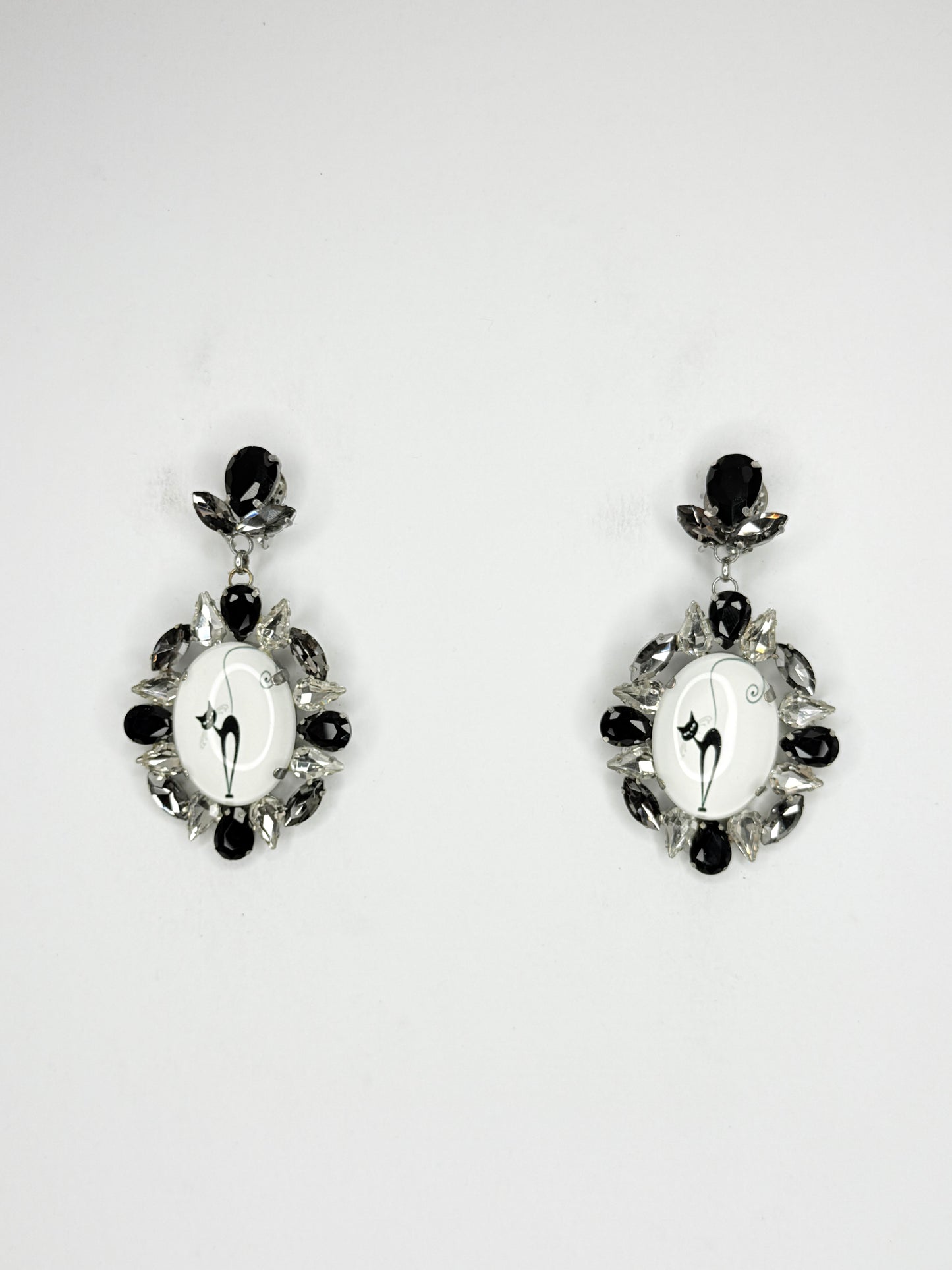 Grey & Black Cat Cameo Earrings - Medium Size